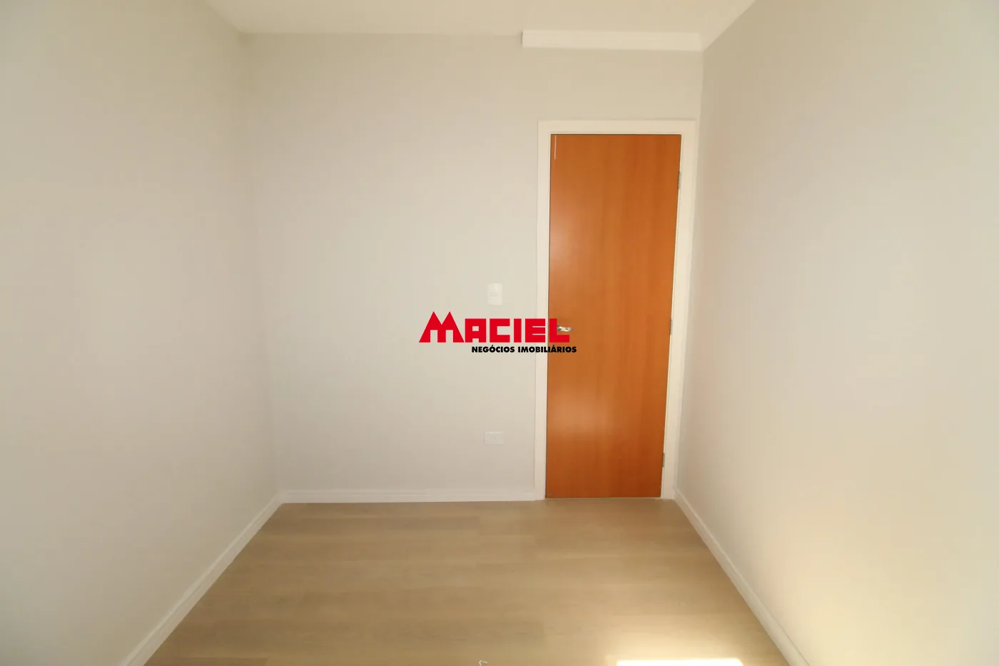Alugar Apartamento / Padr&atilde;o em S&atilde;o Jos&eacute; dos Campos R$ 1.600,00 - Foto 14