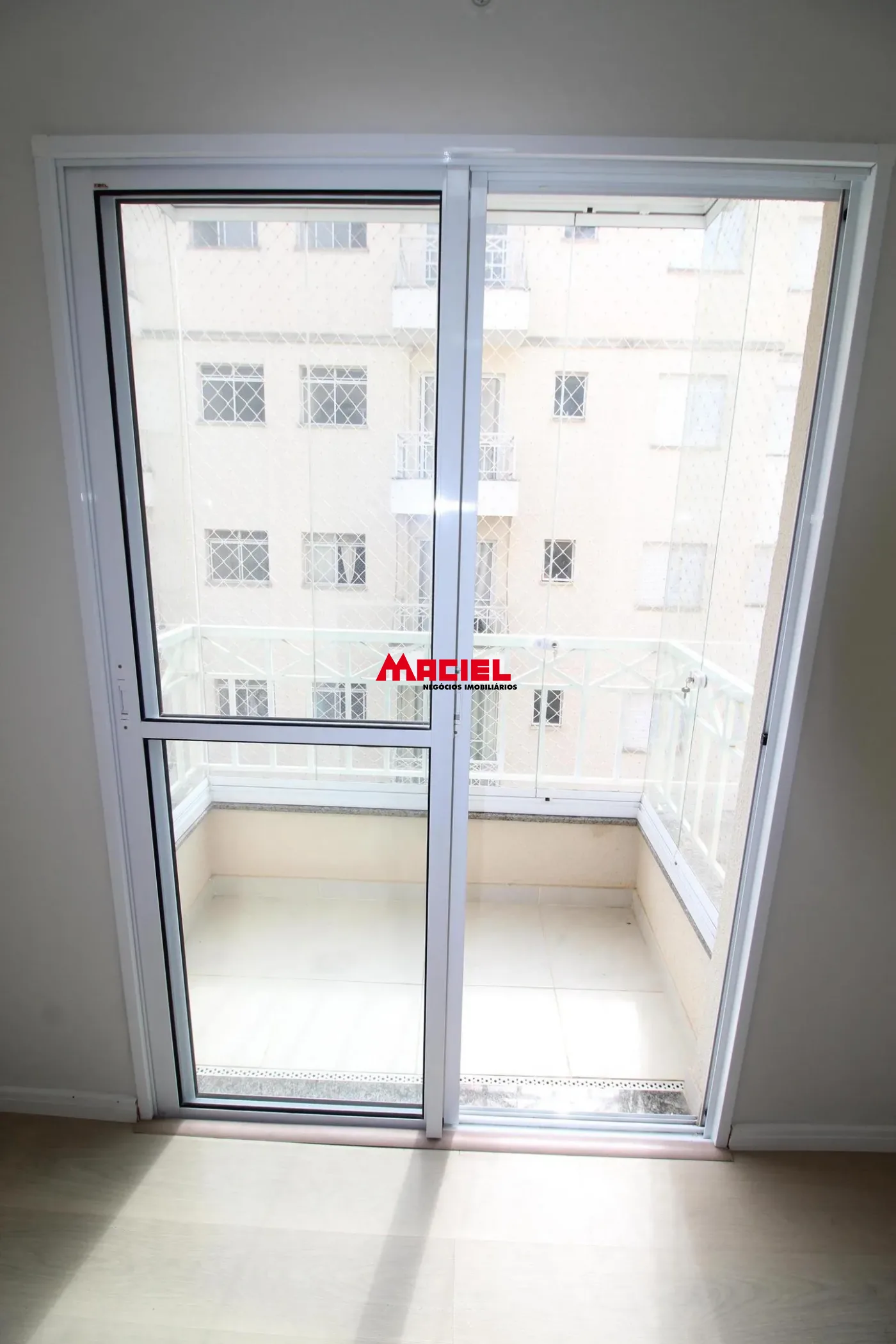Alugar Apartamento / Padr&atilde;o em S&atilde;o Jos&eacute; dos Campos R$ 1.600,00 - Foto 17