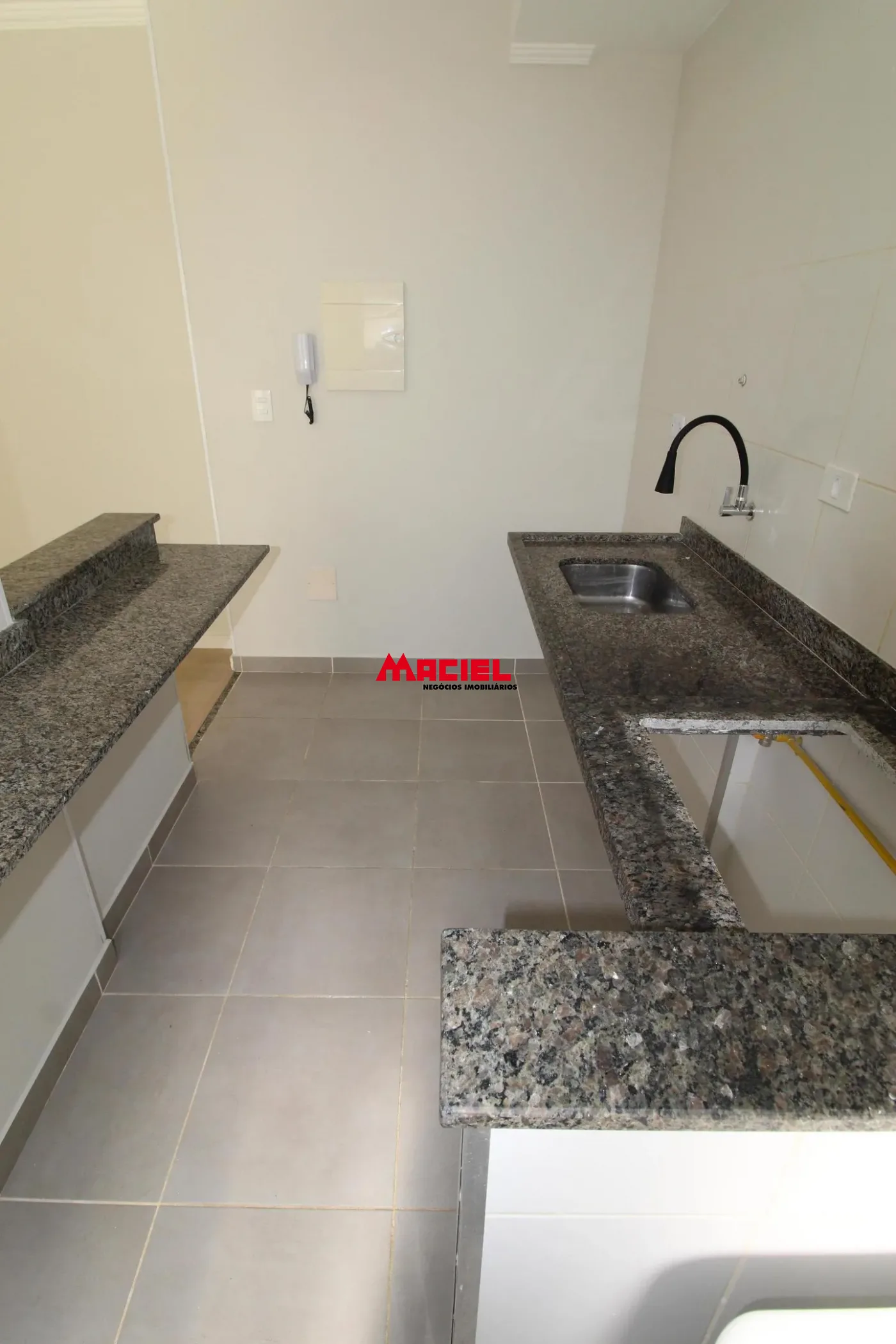 Alugar Apartamento / Padr&atilde;o em S&atilde;o Jos&eacute; dos Campos R$ 1.600,00 - Foto 19