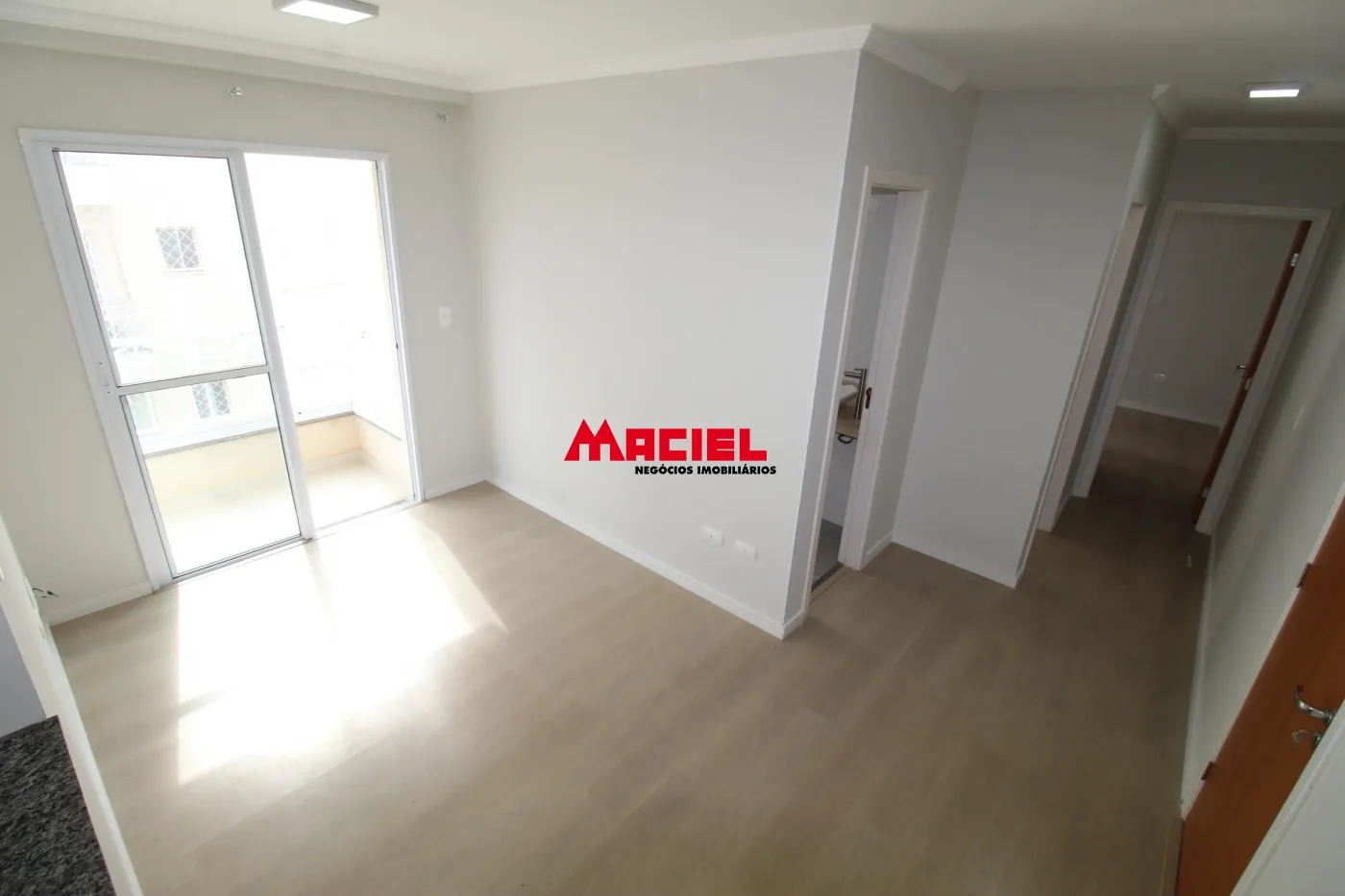 Alugar Apartamento / Padr&atilde;o em S&atilde;o Jos&eacute; dos Campos R$ 1.600,00 - Foto 27
