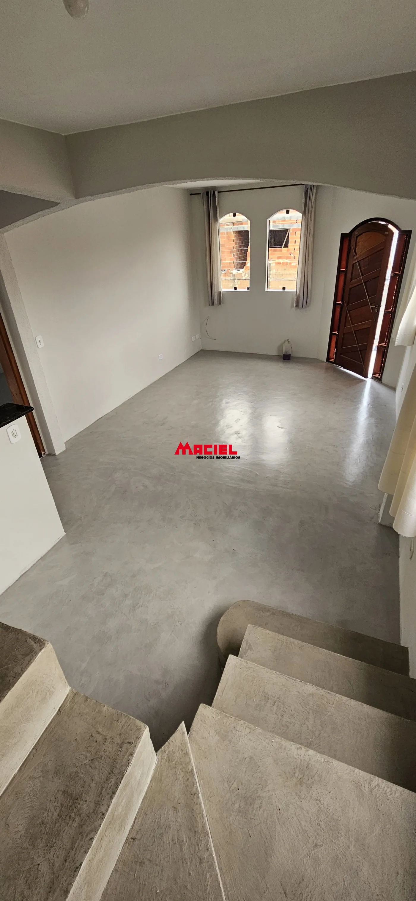 Alugar Casa / Sobrado em S&atilde;o Jos&eacute; dos Campos R$ 2.300,00 - Foto 4