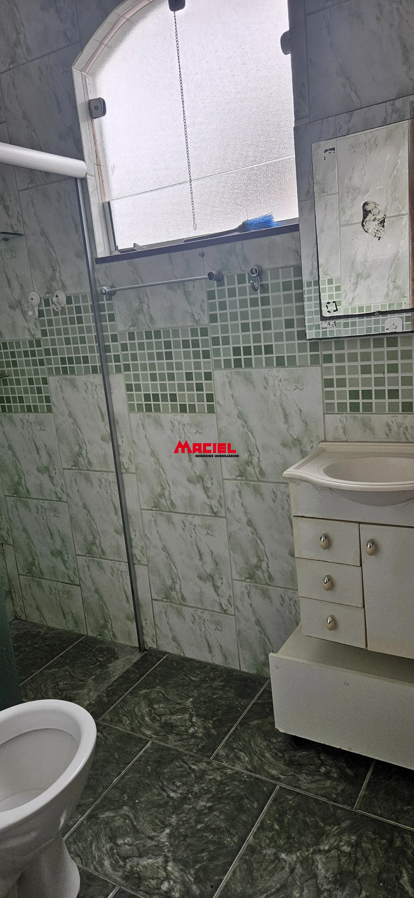 Alugar Casa / Sobrado em S&atilde;o Jos&eacute; dos Campos R$ 2.300,00 - Foto 22