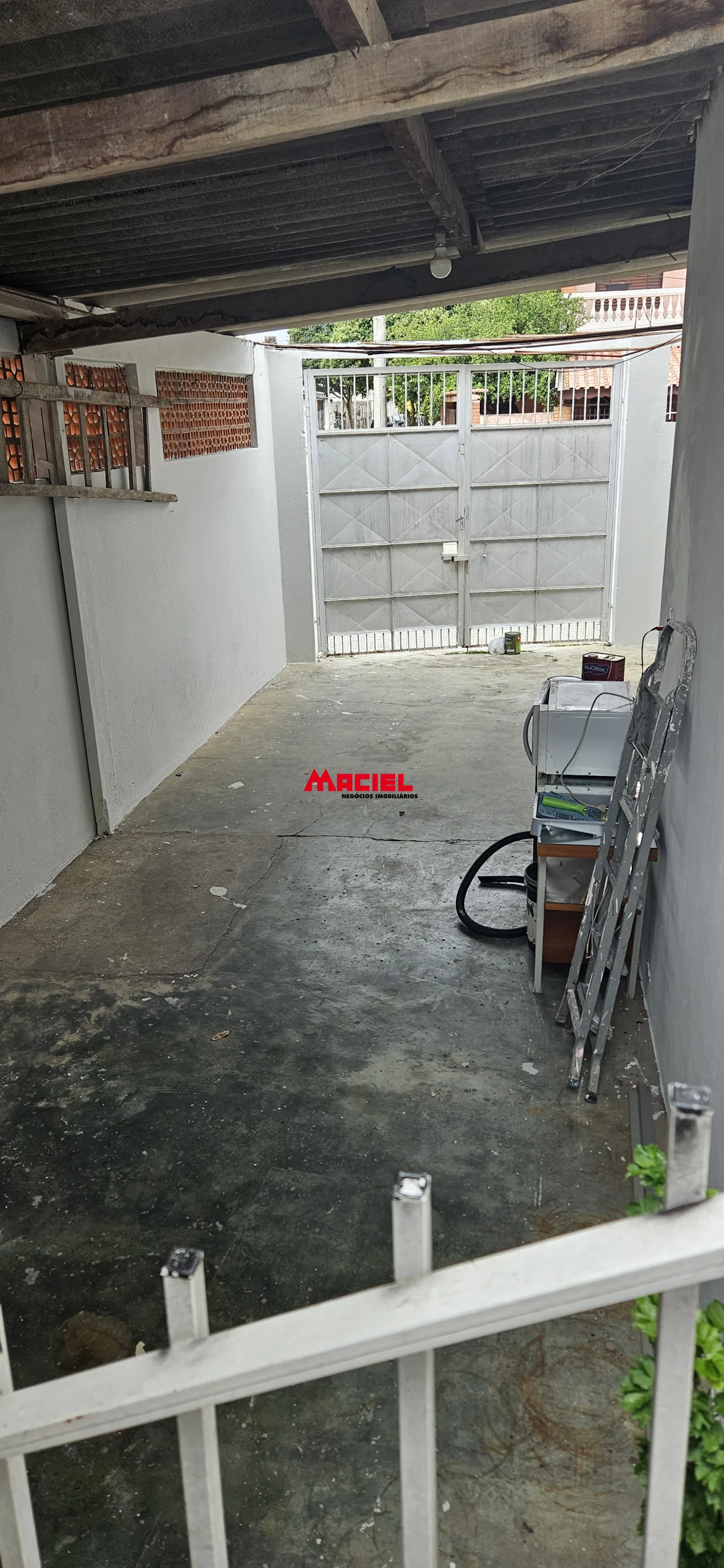 Alugar Casa / Sobrado em S&atilde;o Jos&eacute; dos Campos R$ 2.300,00 - Foto 24