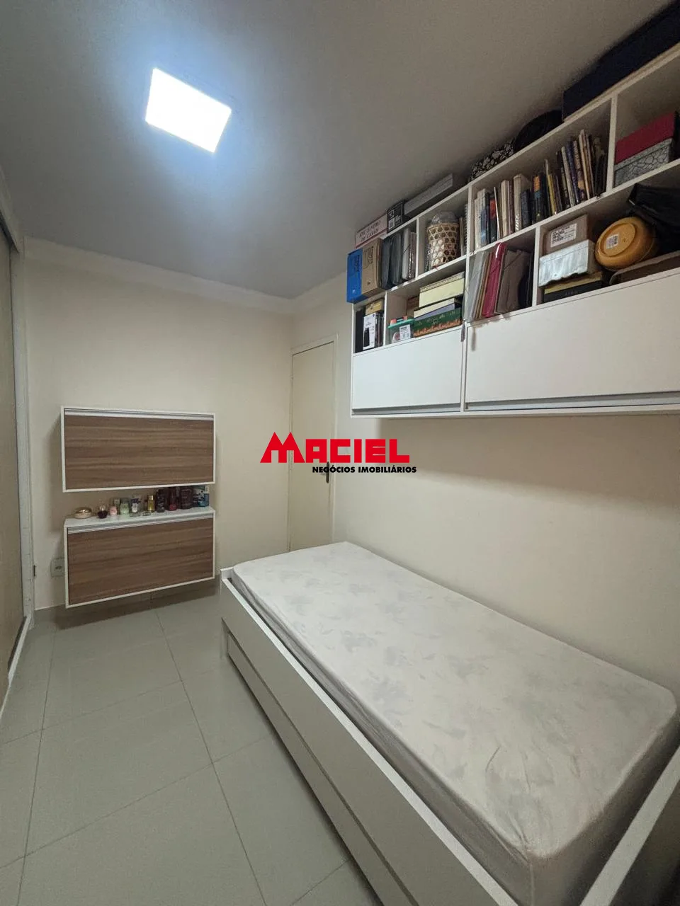 Comprar Apartamento / Padr&atilde;o em S&atilde;o Jos&eacute; dos Campos R$ 330.000,00 - Foto 8