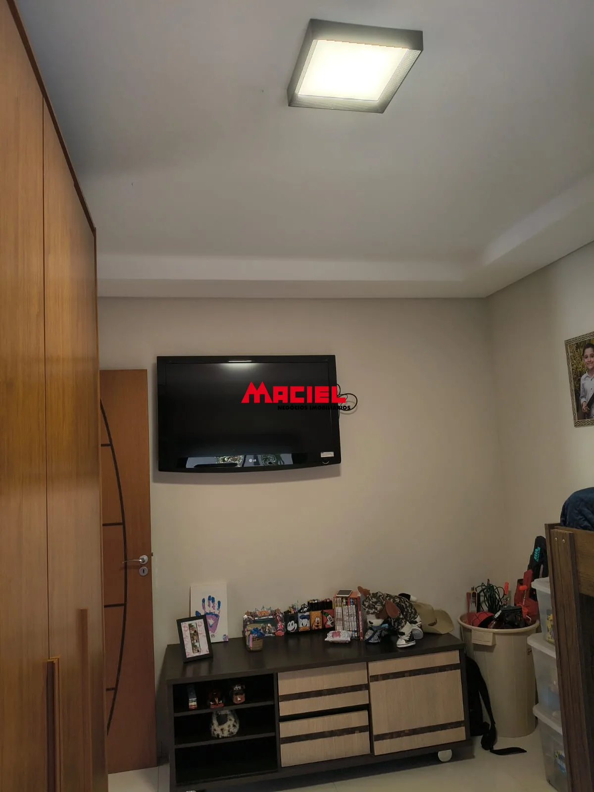 Comprar Casa / Condom&iacute;nio em Ca&ccedil;apava R$ 1.450.000,00 - Foto 24