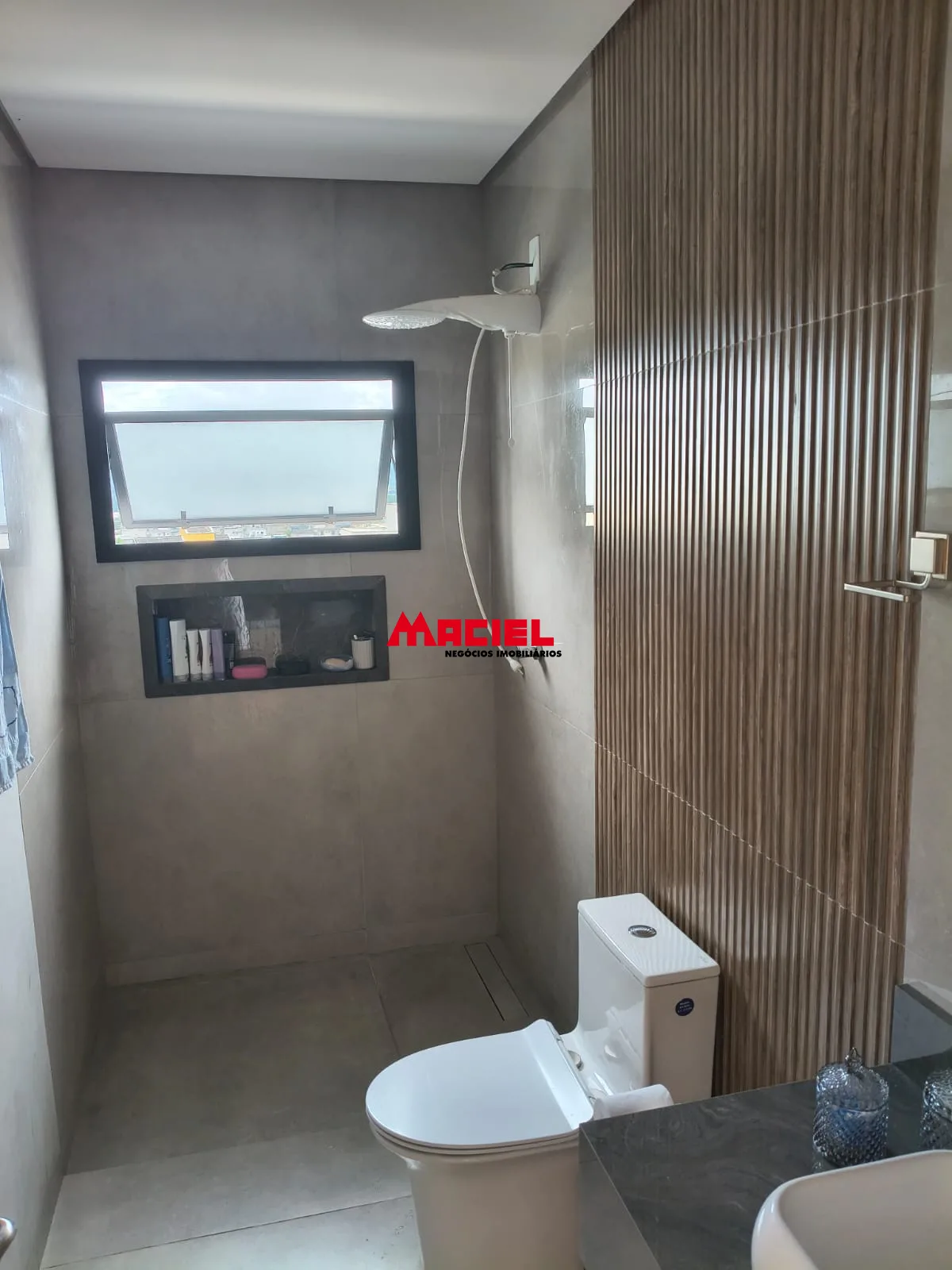 Comprar Casa / Condom&iacute;nio em Ca&ccedil;apava R$ 1.450.000,00 - Foto 35