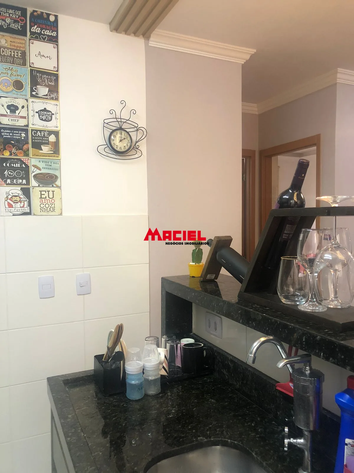 Comprar Apartamento / Padr&atilde;o em S&atilde;o Jos&eacute; dos Campos R$ 250.000,00 - Foto 10