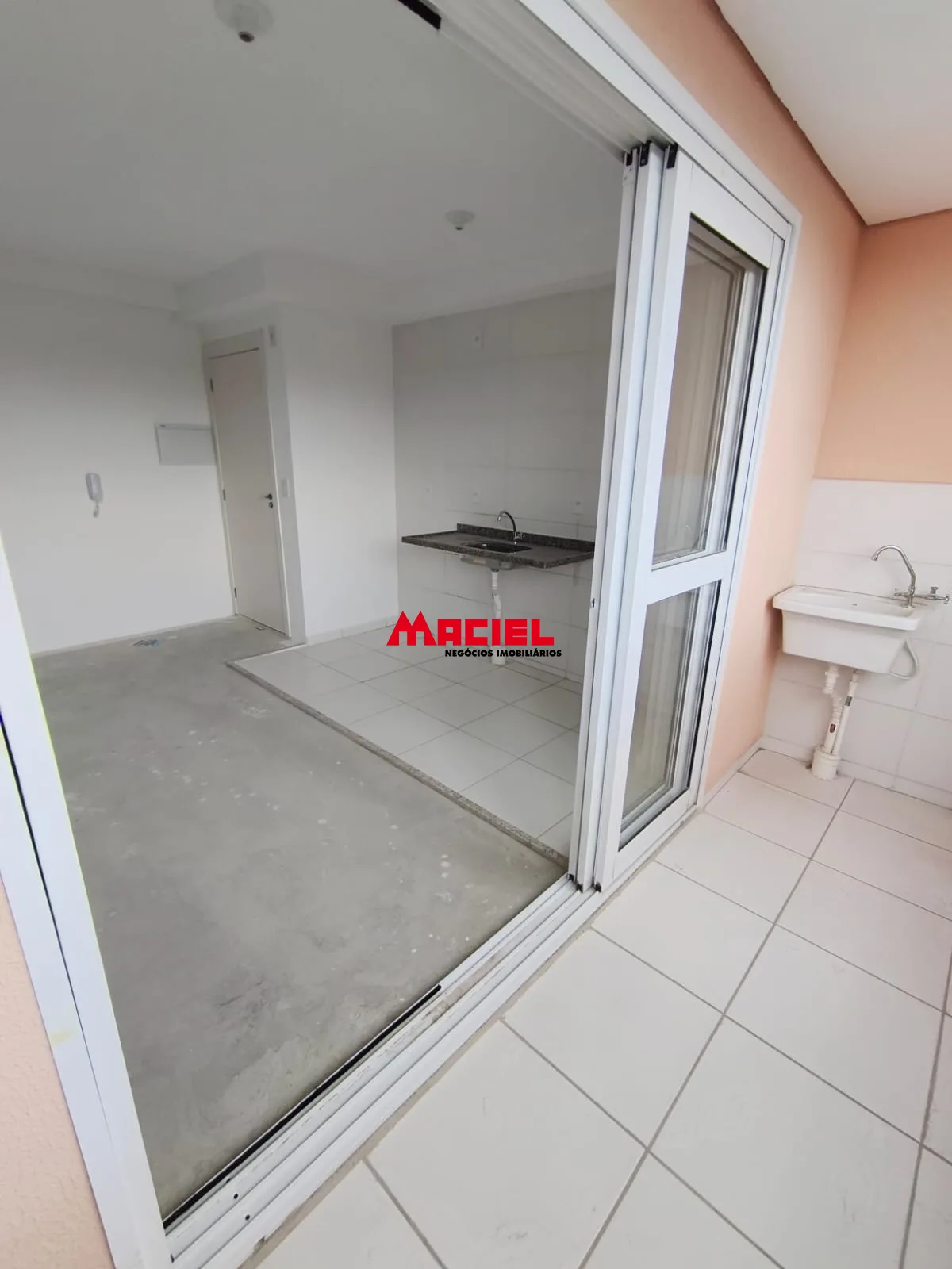 Alugar Apartamento / Padr&atilde;o em S&atilde;o Jos&eacute; dos Campos R$ 2.600,00 - Foto 15