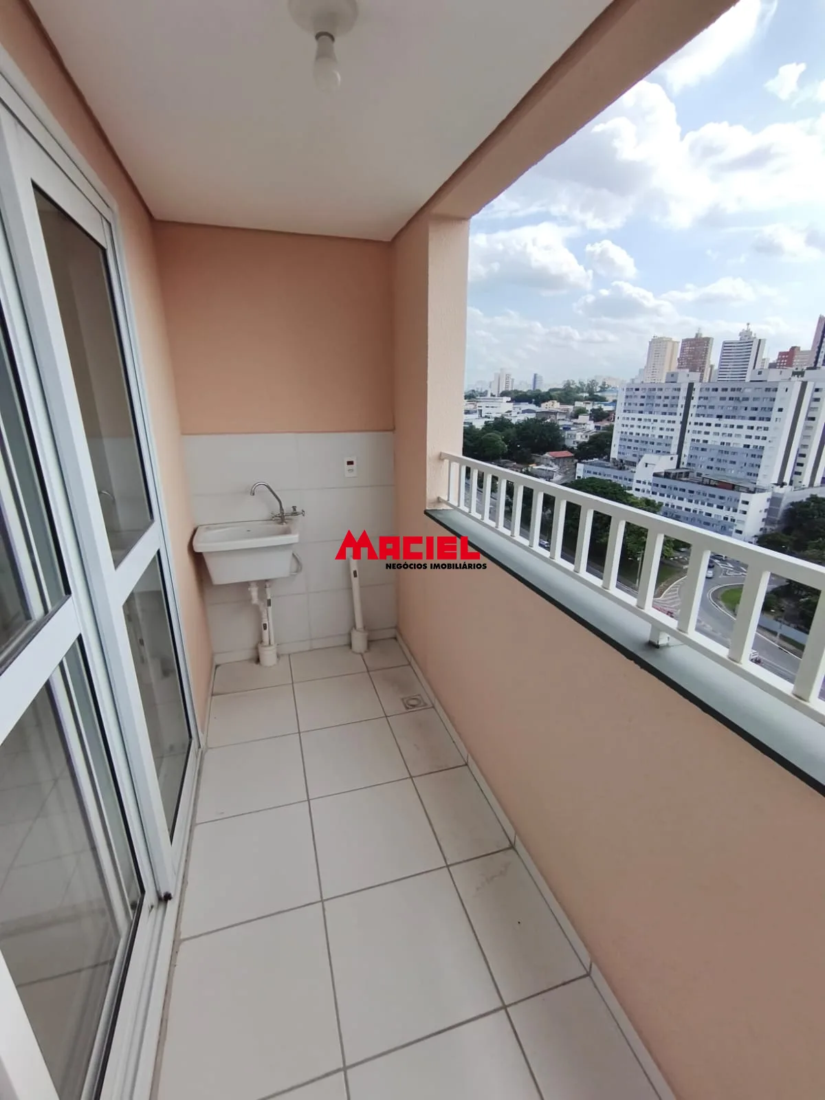 Alugar Apartamento / Padr&atilde;o em S&atilde;o Jos&eacute; dos Campos R$ 2.600,00 - Foto 19