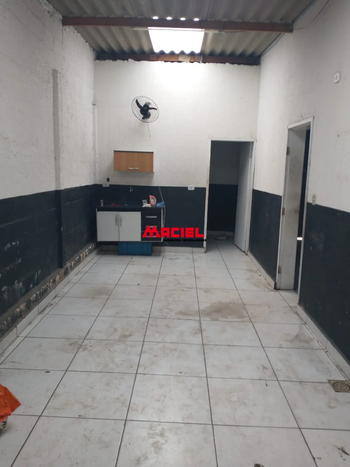 Alugar Comercial / Galp&atilde;o em S&atilde;o Jos&eacute; dos Campos R$ 6.700,00 - Foto 7