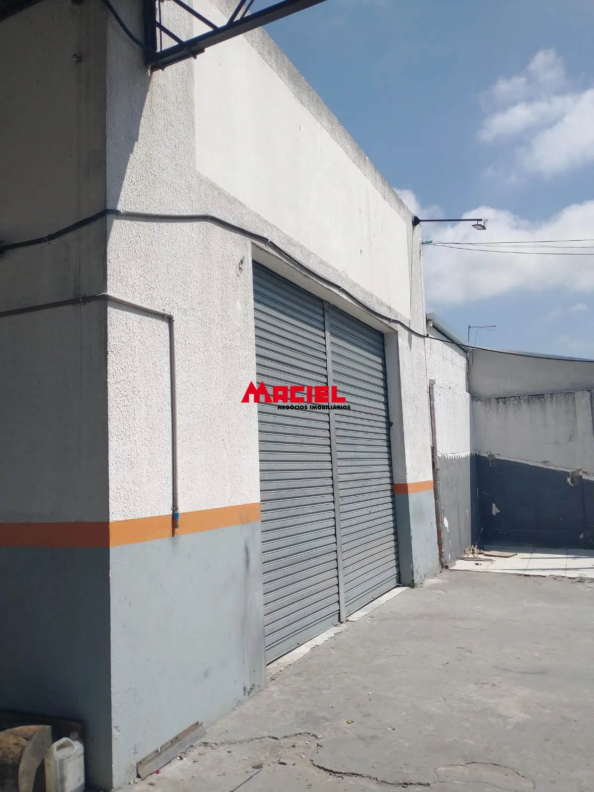 Alugar Comercial / Galp&atilde;o em S&atilde;o Jos&eacute; dos Campos R$ 6.700,00 - Foto 29