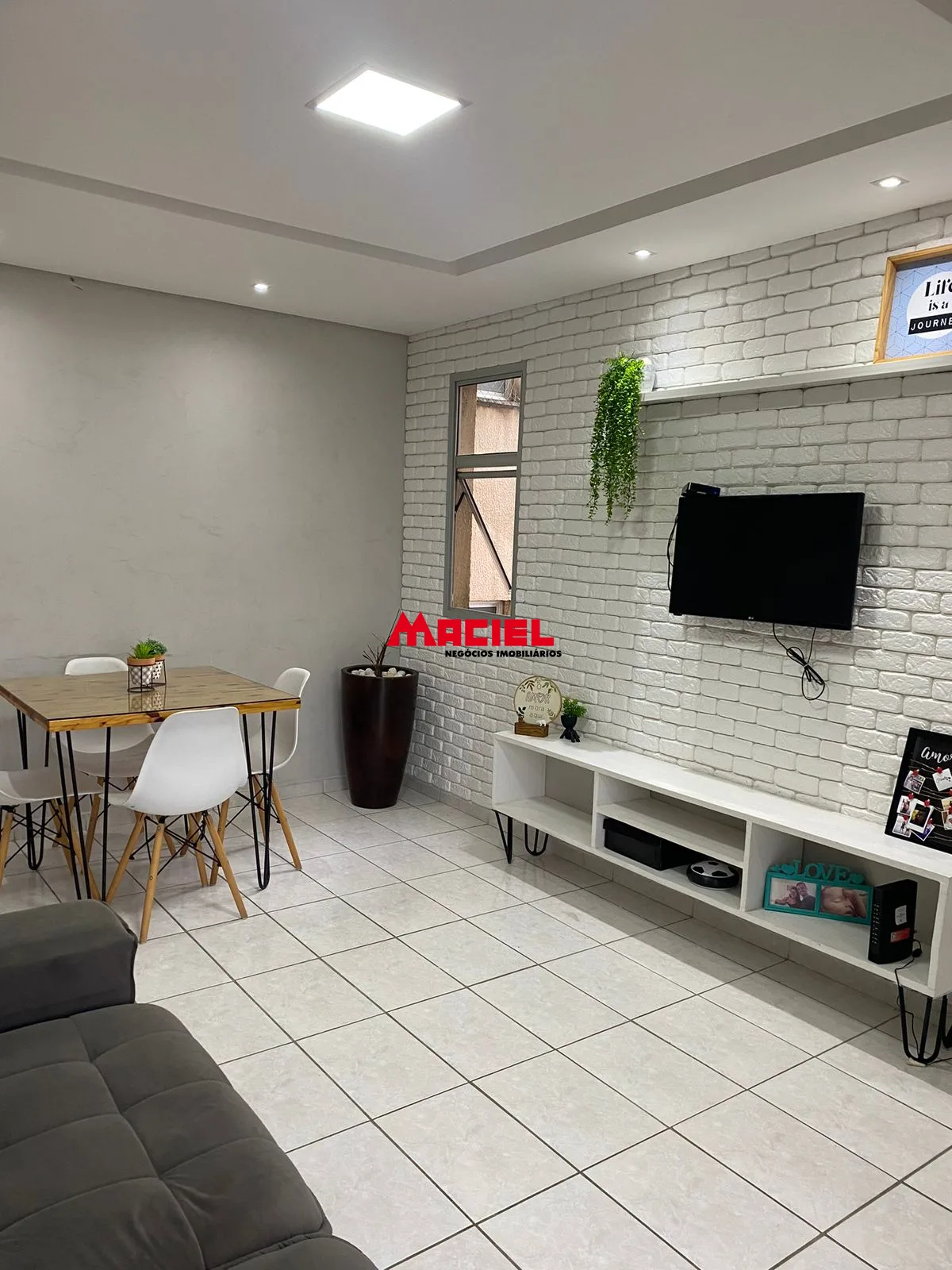 Comprar Apartamento / Padr&atilde;o em S&atilde;o Jos&eacute; dos Campos R$ 270.000,00 - Foto 4
