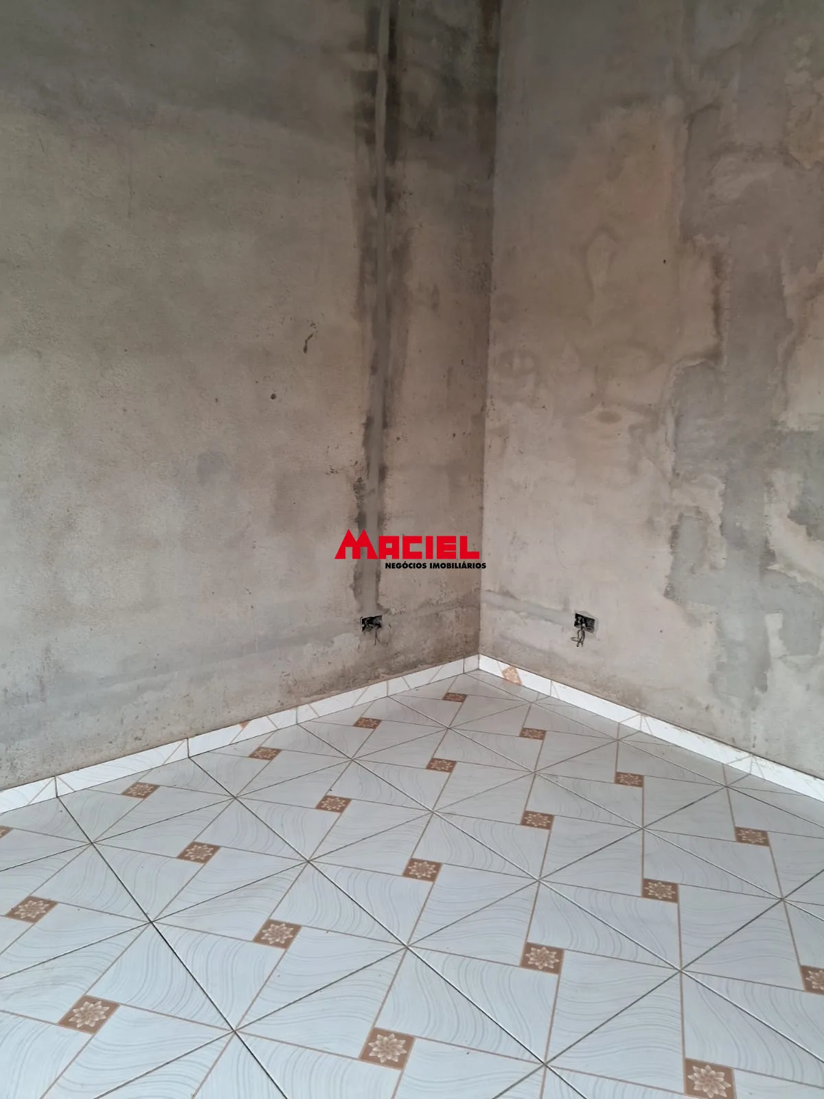 Comprar Casa / Padr&atilde;o em S&atilde;o Jos&eacute; dos Campos R$ 250.000,00 - Foto 2