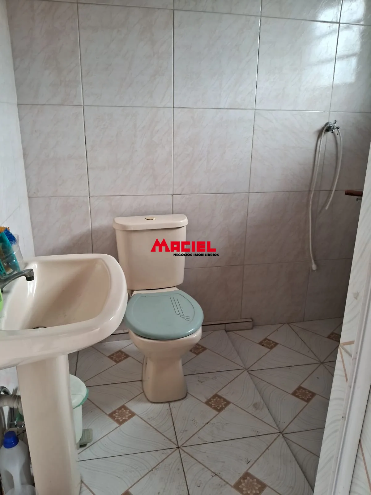 Comprar Casa / Padr&atilde;o em S&atilde;o Jos&eacute; dos Campos R$ 250.000,00 - Foto 10