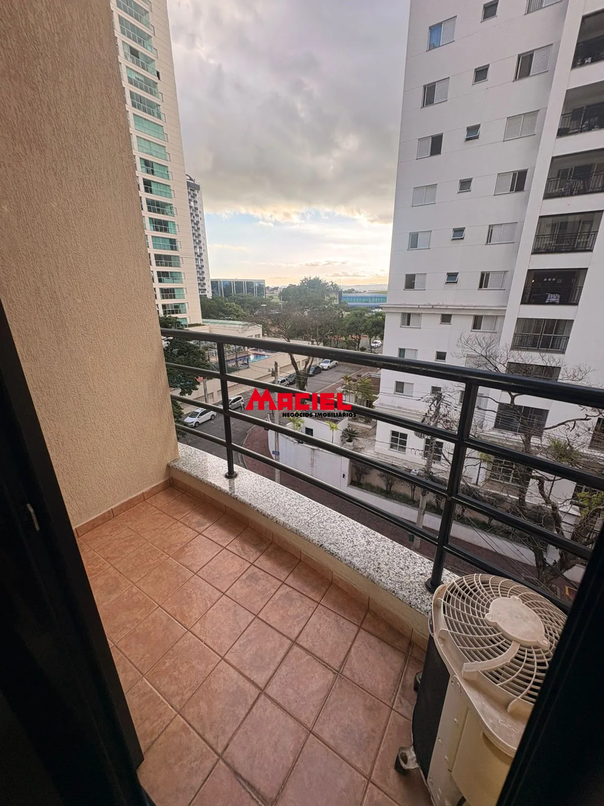 Alugar Apartamento / Duplex em S&atilde;o Jos&eacute; dos Campos R$ 4.000,00 - Foto 8