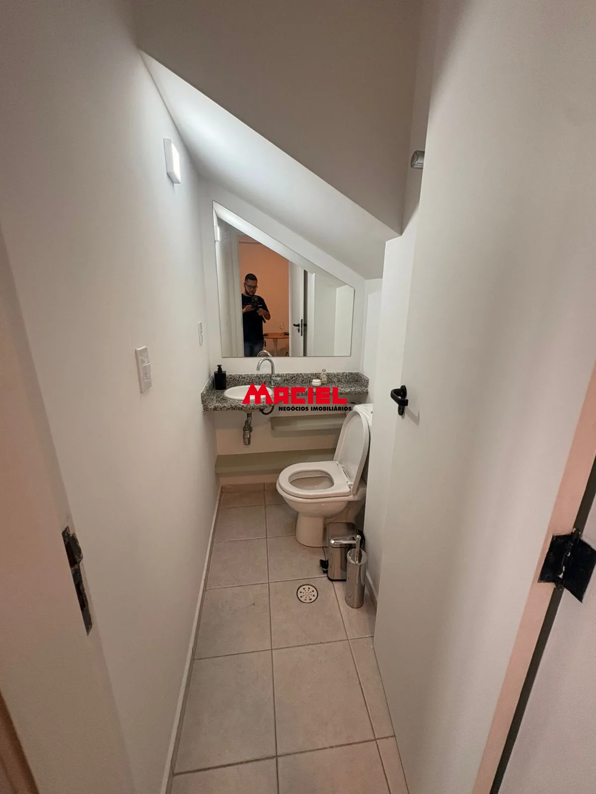Alugar Apartamento / Duplex em S&atilde;o Jos&eacute; dos Campos R$ 4.000,00 - Foto 12