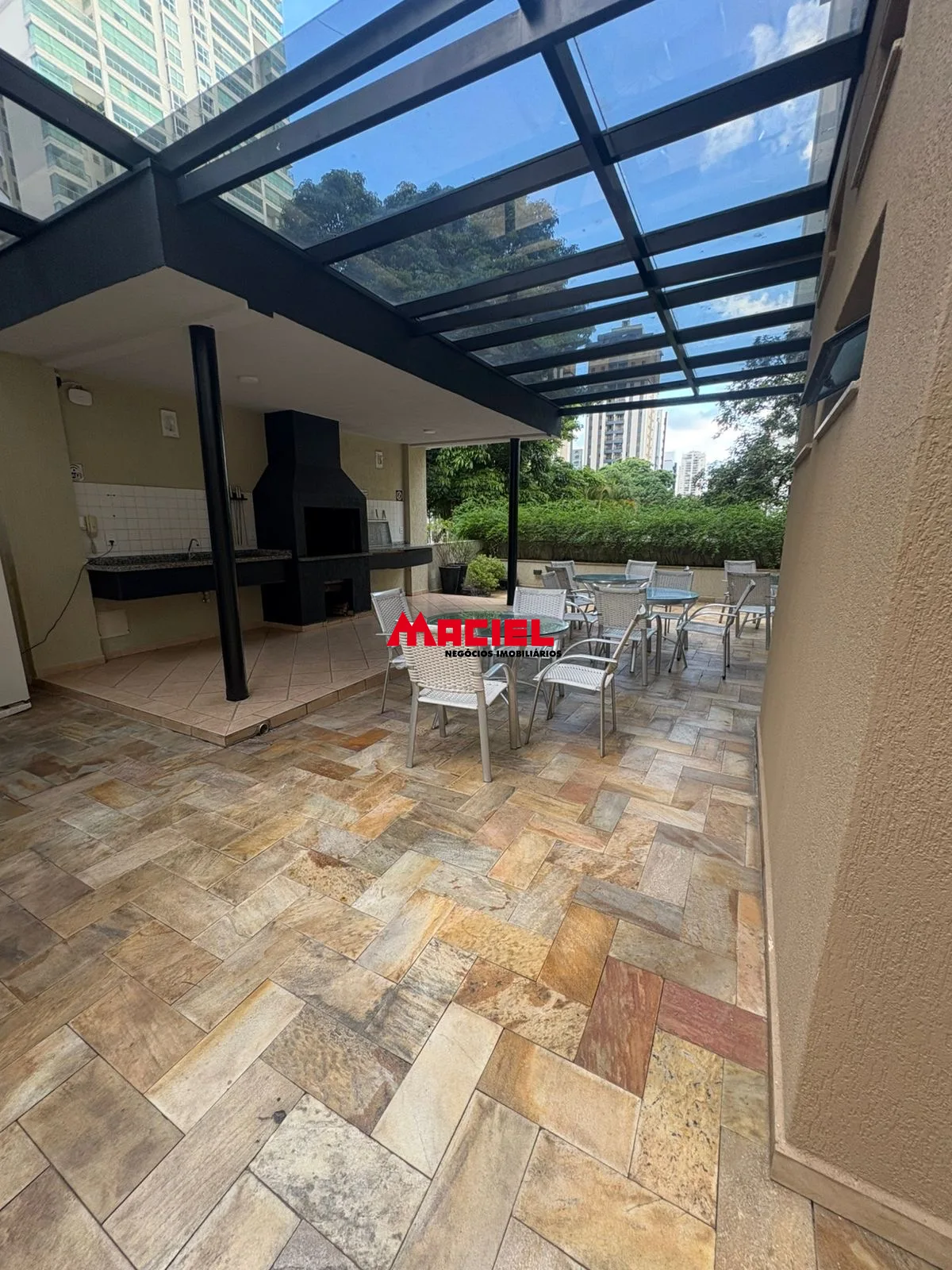 Alugar Apartamento / Duplex em S&atilde;o Jos&eacute; dos Campos R$ 4.000,00 - Foto 23