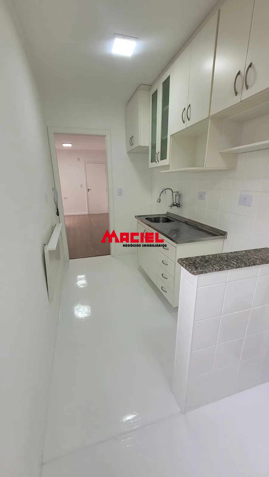 Comprar Apartamento / Padr&atilde;o em S&atilde;o Jos&eacute; dos Campos R$ 350.000,00 - Foto 5