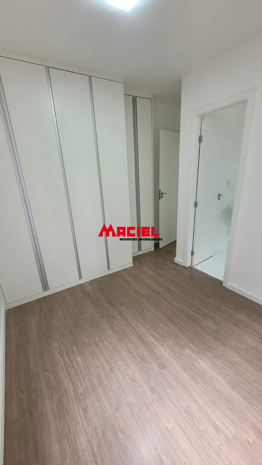 Comprar Apartamento / Padr&atilde;o em S&atilde;o Jos&eacute; dos Campos R$ 350.000,00 - Foto 9