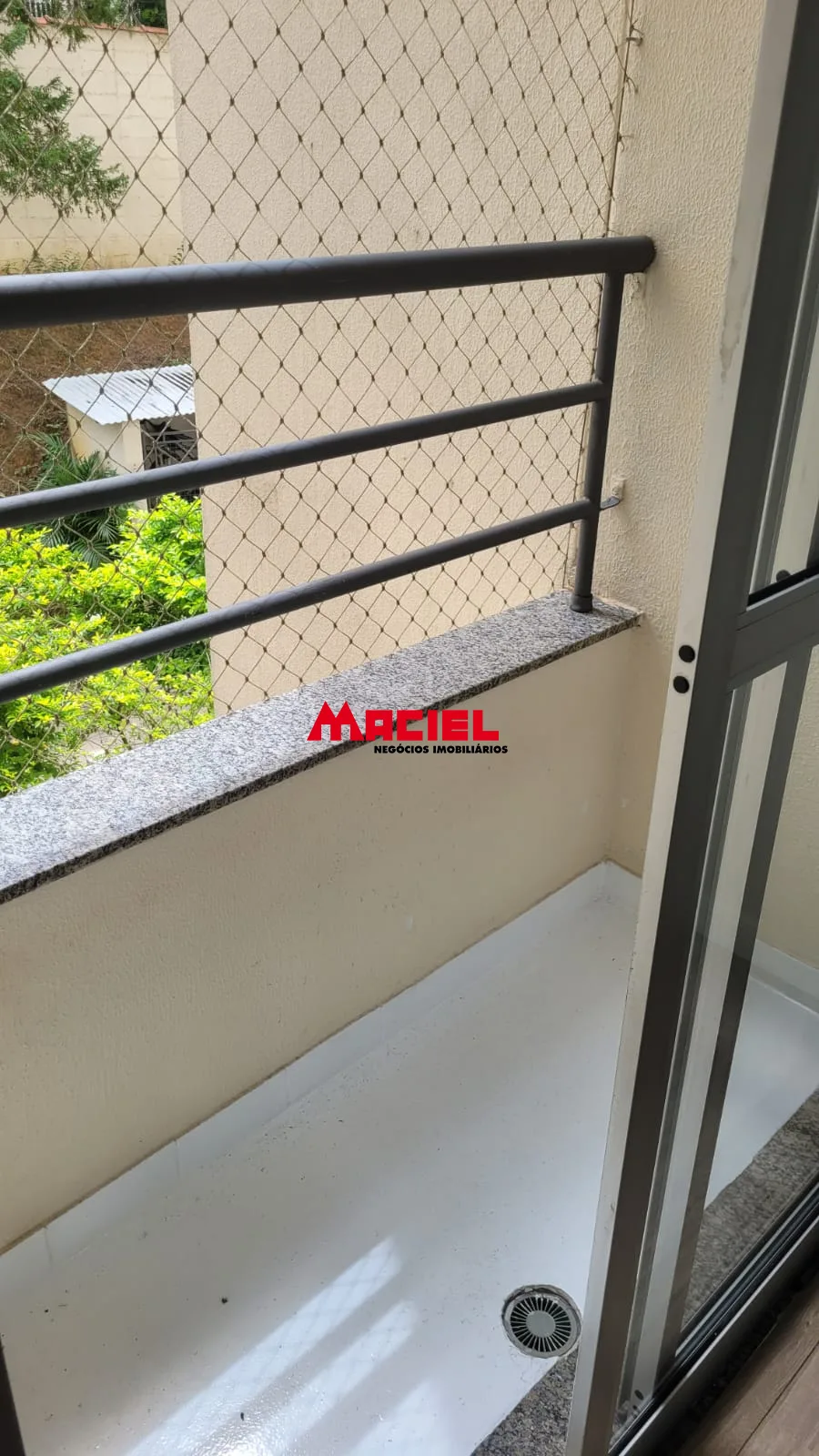 Comprar Apartamento / Padr&atilde;o em S&atilde;o Jos&eacute; dos Campos R$ 350.000,00 - Foto 3