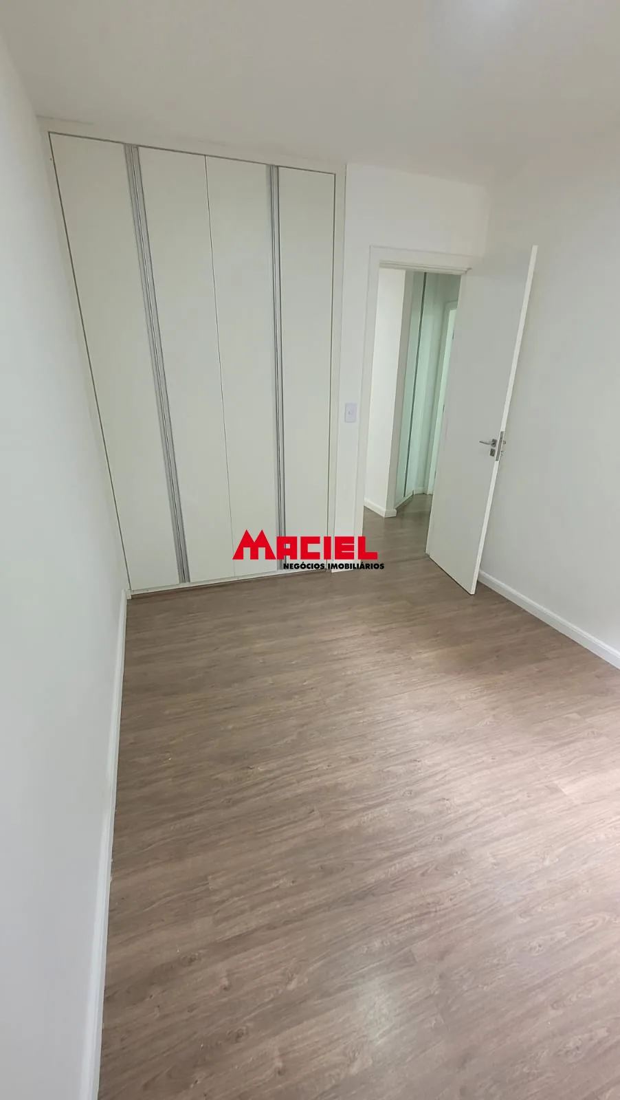 Comprar Apartamento / Padr&atilde;o em S&atilde;o Jos&eacute; dos Campos R$ 350.000,00 - Foto 8