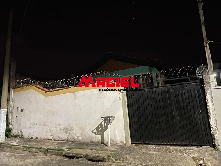 Comprar Casa / Padr&atilde;o em Taubat&eacute; R$ 300.000,00 - Foto 3