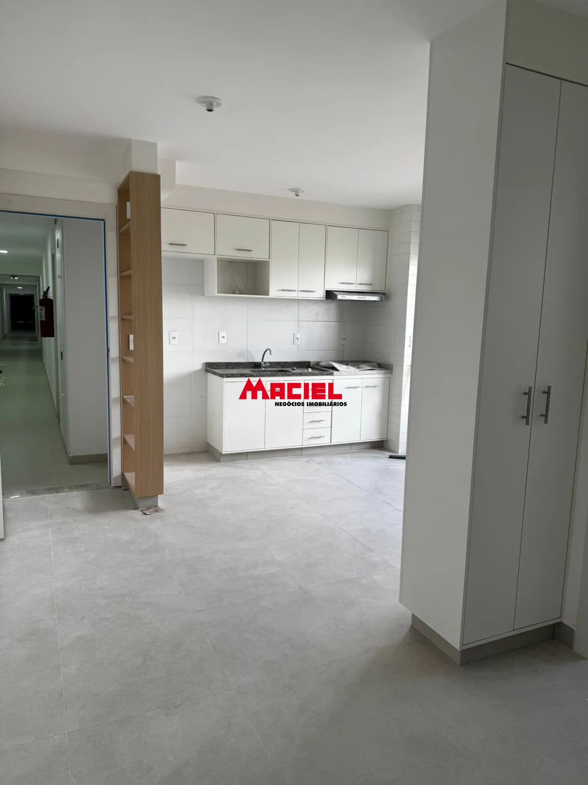 Alugar Apartamento / Padr&atilde;o em S&atilde;o Jos&eacute; dos Campos R$ 2.600,00 - Foto 2