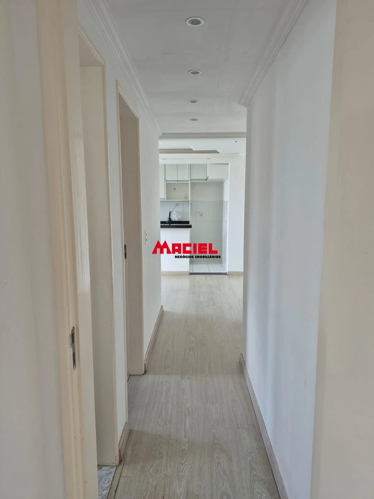 Alugar Apartamento / Padr&atilde;o em S&atilde;o Jos&eacute; dos Campos R$ 1.900,00 - Foto 6