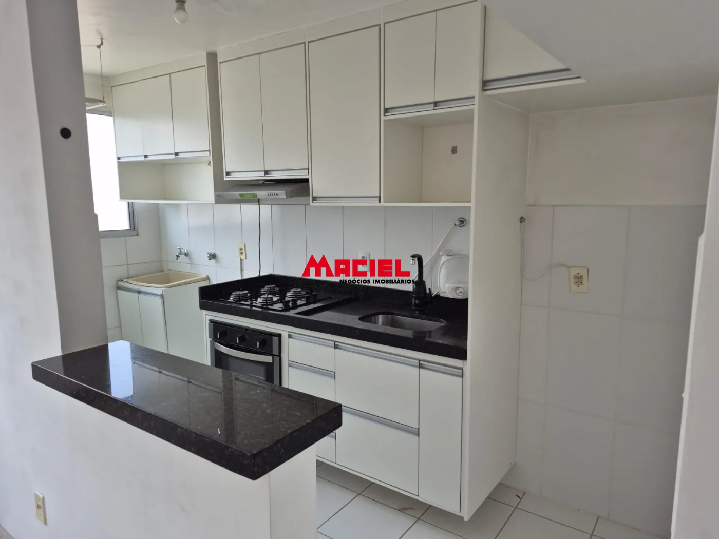 Alugar Apartamento / Padr&atilde;o em S&atilde;o Jos&eacute; dos Campos R$ 1.900,00 - Foto 10