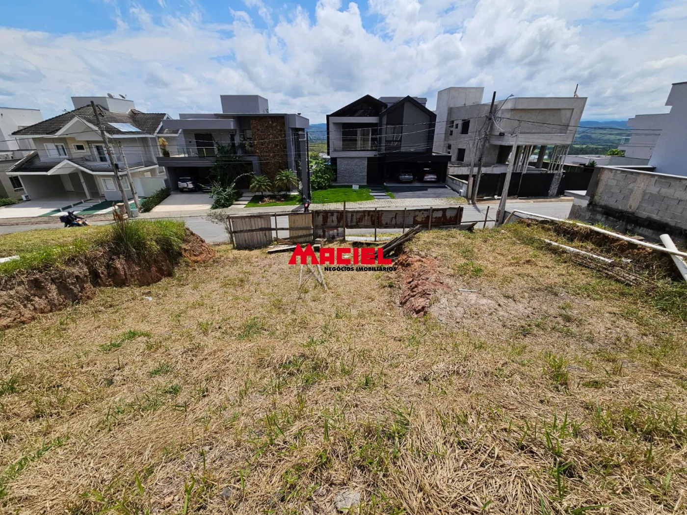 Comprar Terreno / Condom&iacute;nio em S&atilde;o Jos&eacute; dos Campos R$ 900.000,00 - Foto 1