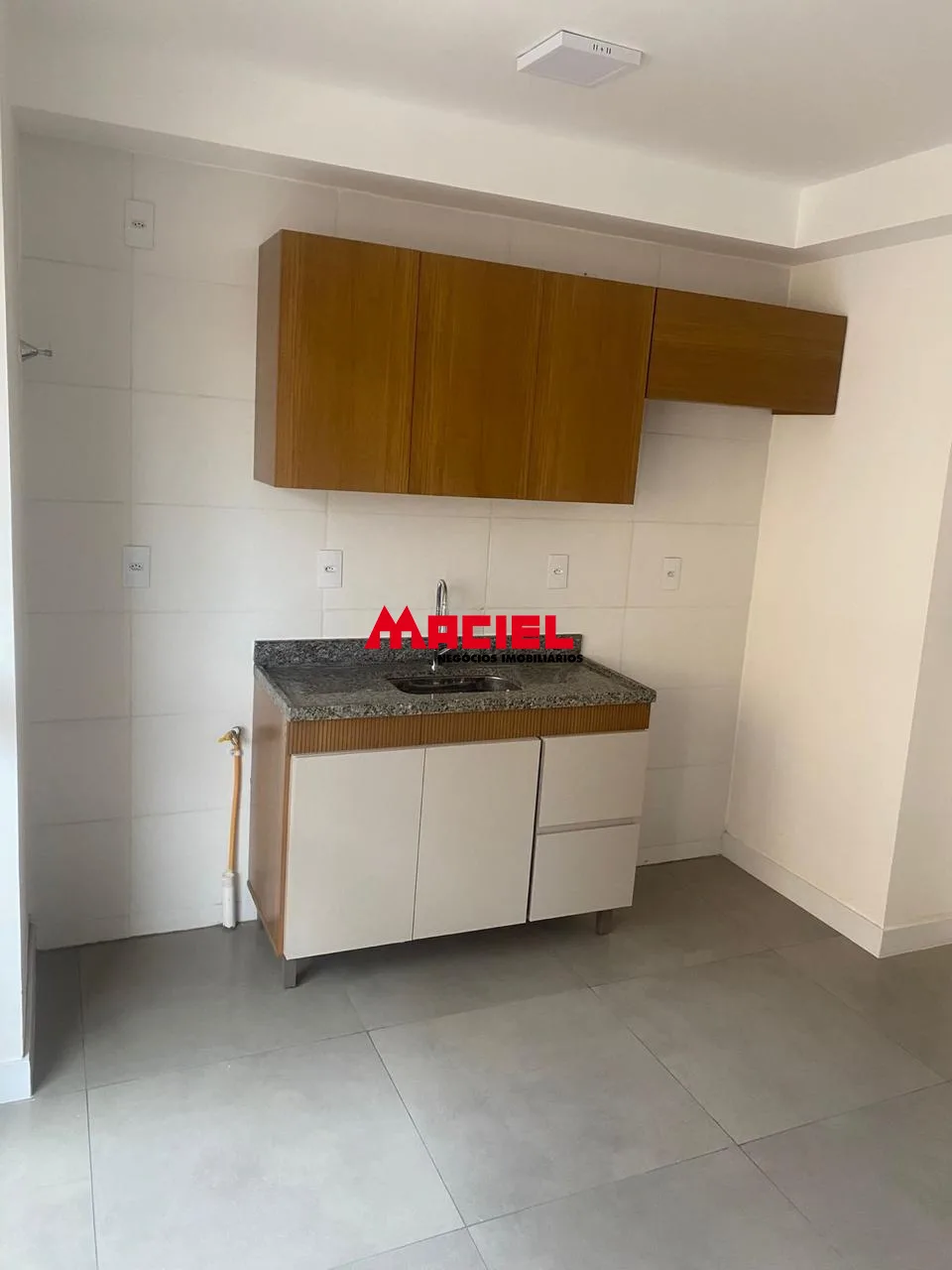 Alugar Apartamento / Padr&atilde;o em S&atilde;o Jos&eacute; dos Campos R$ 2.250,00 - Foto 5