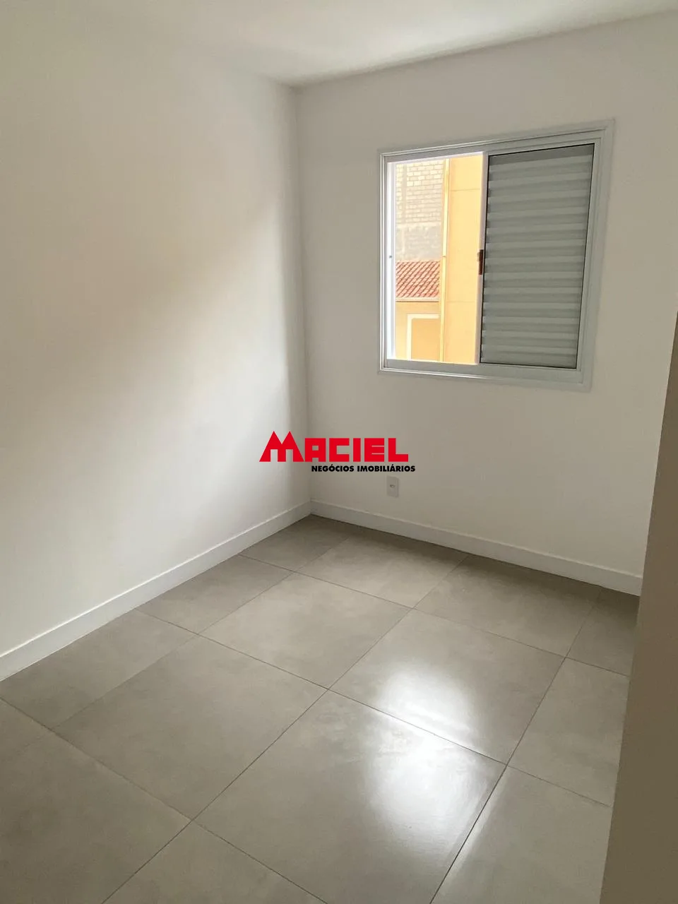 Alugar Apartamento / Padr&atilde;o em S&atilde;o Jos&eacute; dos Campos R$ 2.250,00 - Foto 8