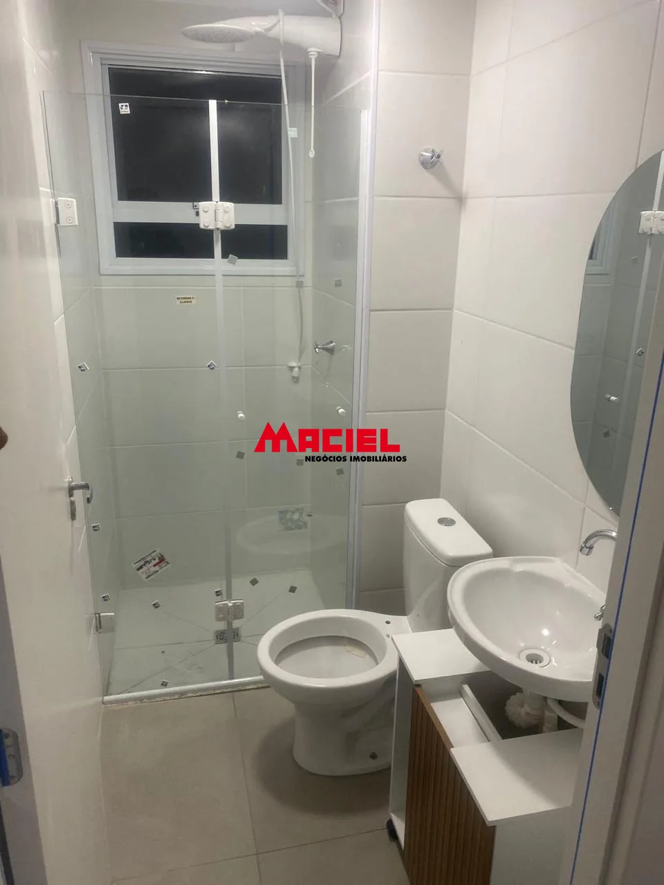 Alugar Apartamento / Padr&atilde;o em S&atilde;o Jos&eacute; dos Campos R$ 2.250,00 - Foto 9