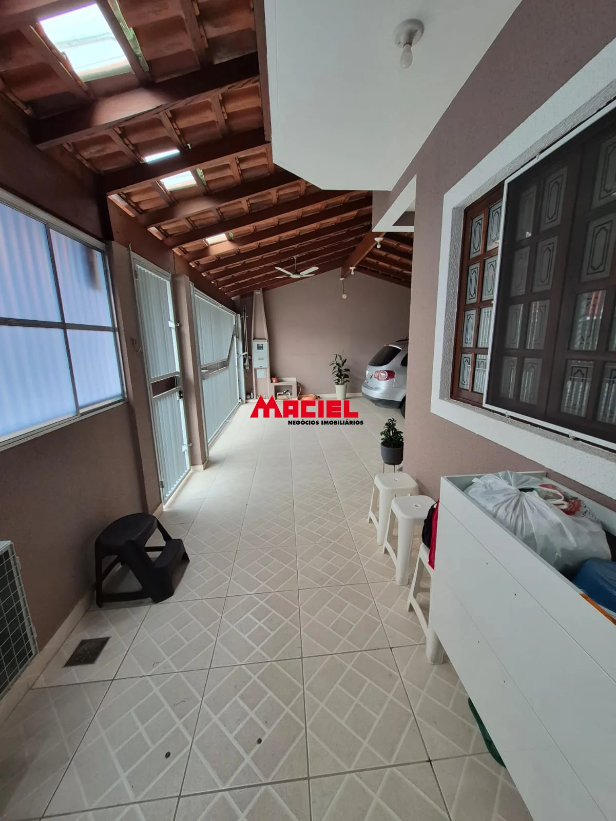 Comprar Casa / Sobrado em S&atilde;o Jos&eacute; dos Campos R$ 1.100.000,00 - Foto 3