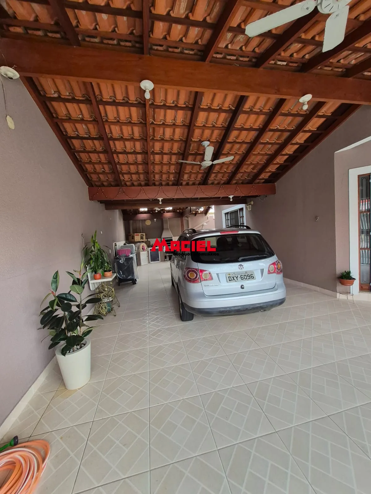 Comprar Casa / Sobrado em S&atilde;o Jos&eacute; dos Campos R$ 1.100.000,00 - Foto 4