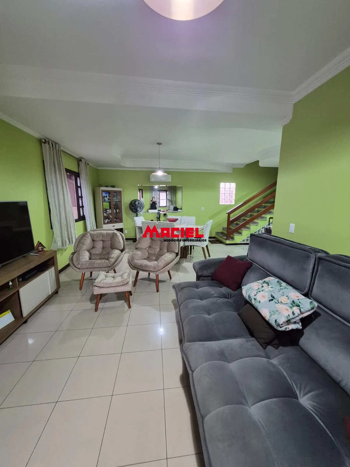 Comprar Casa / Sobrado em S&atilde;o Jos&eacute; dos Campos R$ 1.100.000,00 - Foto 11