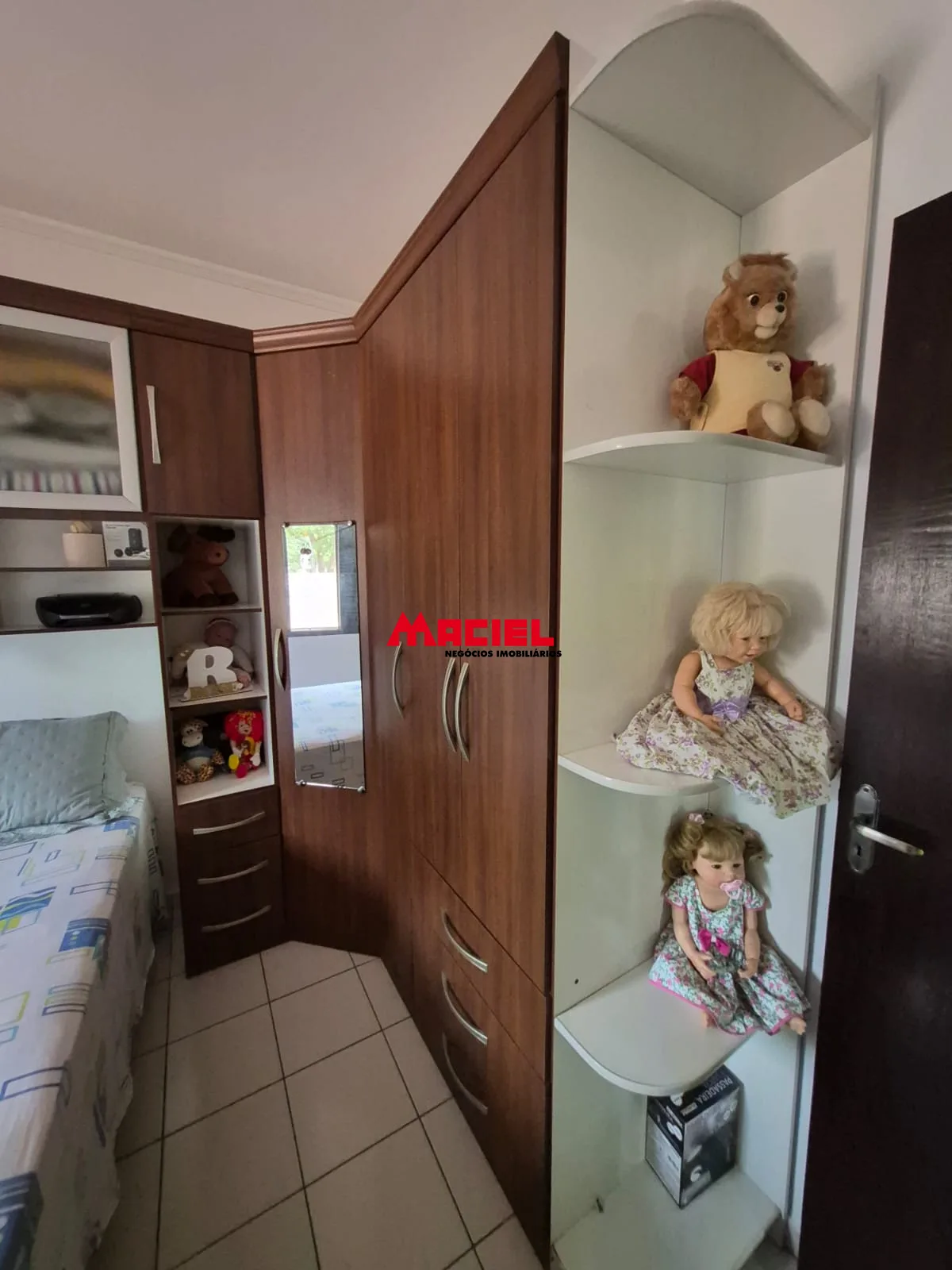 Comprar Casa / Sobrado em S&atilde;o Jos&eacute; dos Campos R$ 1.100.000,00 - Foto 39