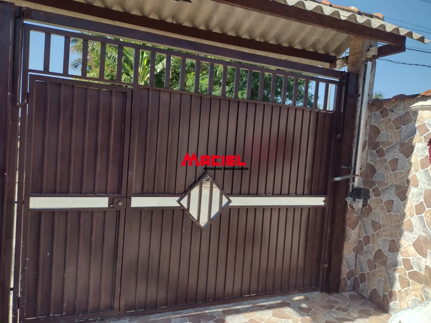 Comprar Casa / Padr&atilde;o em S&atilde;o Sebasti&atilde;o R$ 320.000,00 - Foto 1