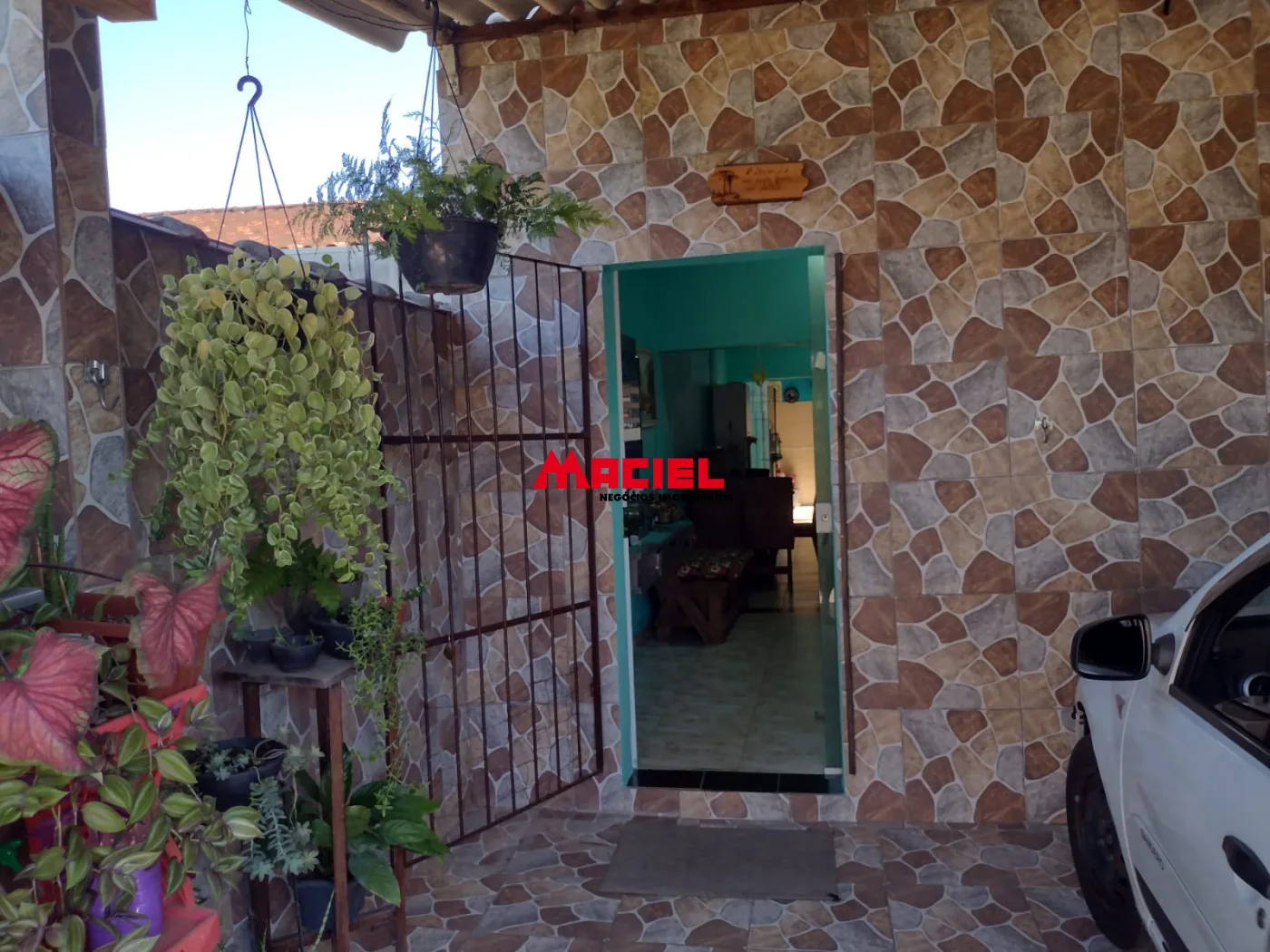 Comprar Casa / Padr&atilde;o em S&atilde;o Sebasti&atilde;o R$ 320.000,00 - Foto 3