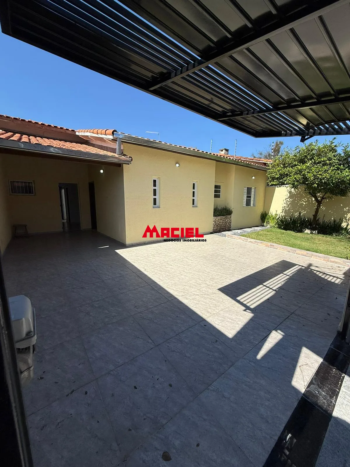 Comprar Casa / Padr&atilde;o em S&atilde;o Jos&eacute; dos Campos R$ 790.000,00 - Foto 1