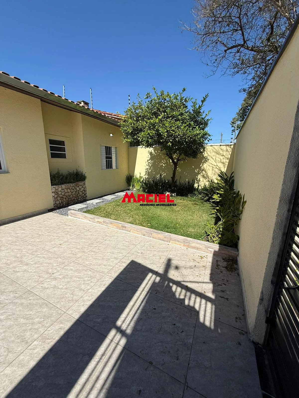 Comprar Casa / Padr&atilde;o em S&atilde;o Jos&eacute; dos Campos R$ 790.000,00 - Foto 2