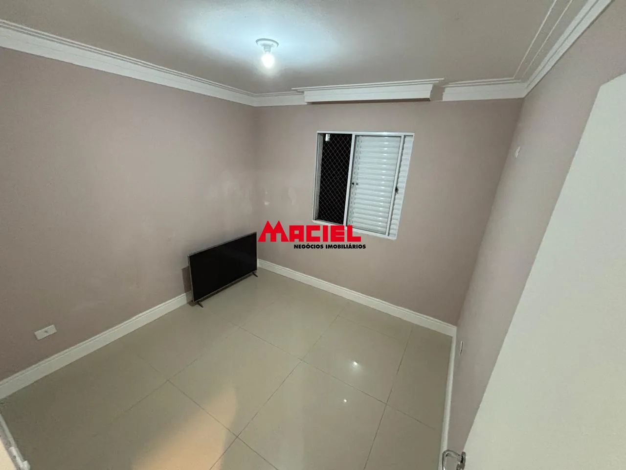 Comprar Apartamento / Padr&atilde;o em S&atilde;o Jos&eacute; dos Campos R$ 270.000,00 - Foto 2