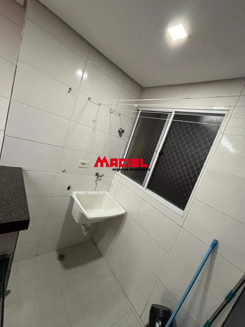 Comprar Apartamento / Padr&atilde;o em S&atilde;o Jos&eacute; dos Campos R$ 270.000,00 - Foto 12