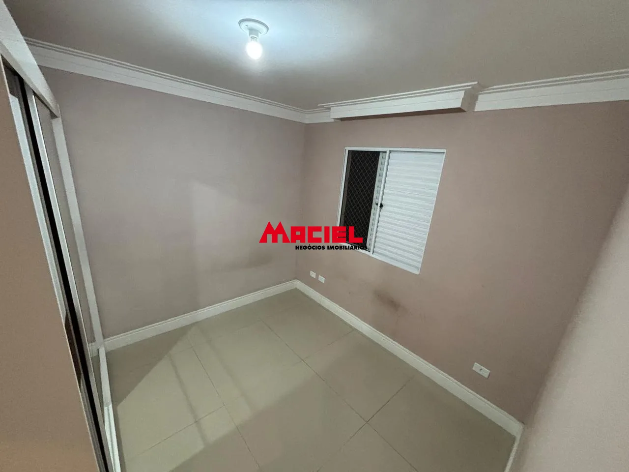 Comprar Apartamento / Padr&atilde;o em S&atilde;o Jos&eacute; dos Campos R$ 270.000,00 - Foto 21