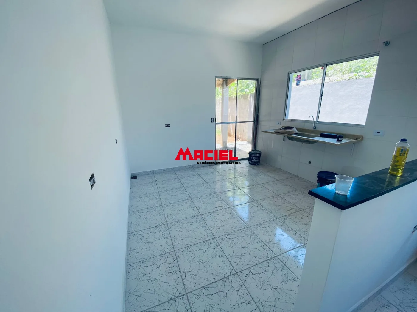 Comprar Casa / Padr&atilde;o em Jacare&iacute; R$ 398.000,00 - Foto 2