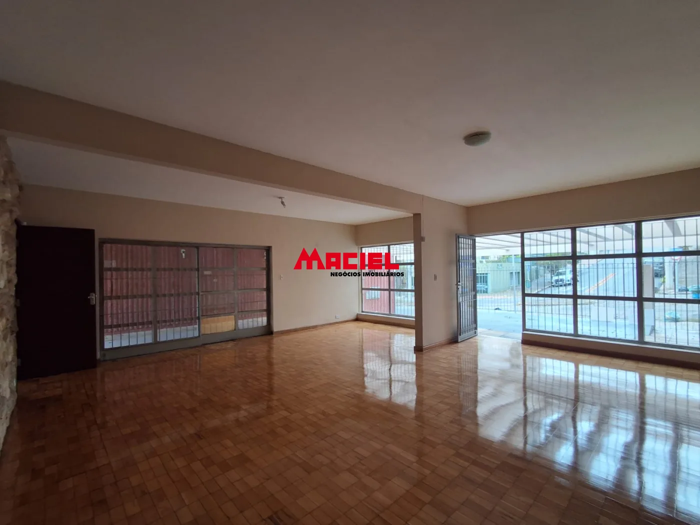 Comprar Casa / Sobrado em S&atilde;o Jos&eacute; dos Campos R$ 770.000,00 - Foto 1