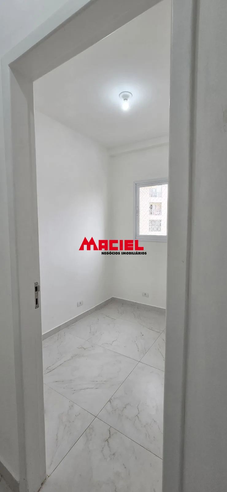 Comprar Apartamento / Padr&atilde;o em Jacare&iacute; R$ 400.000,00 - Foto 5