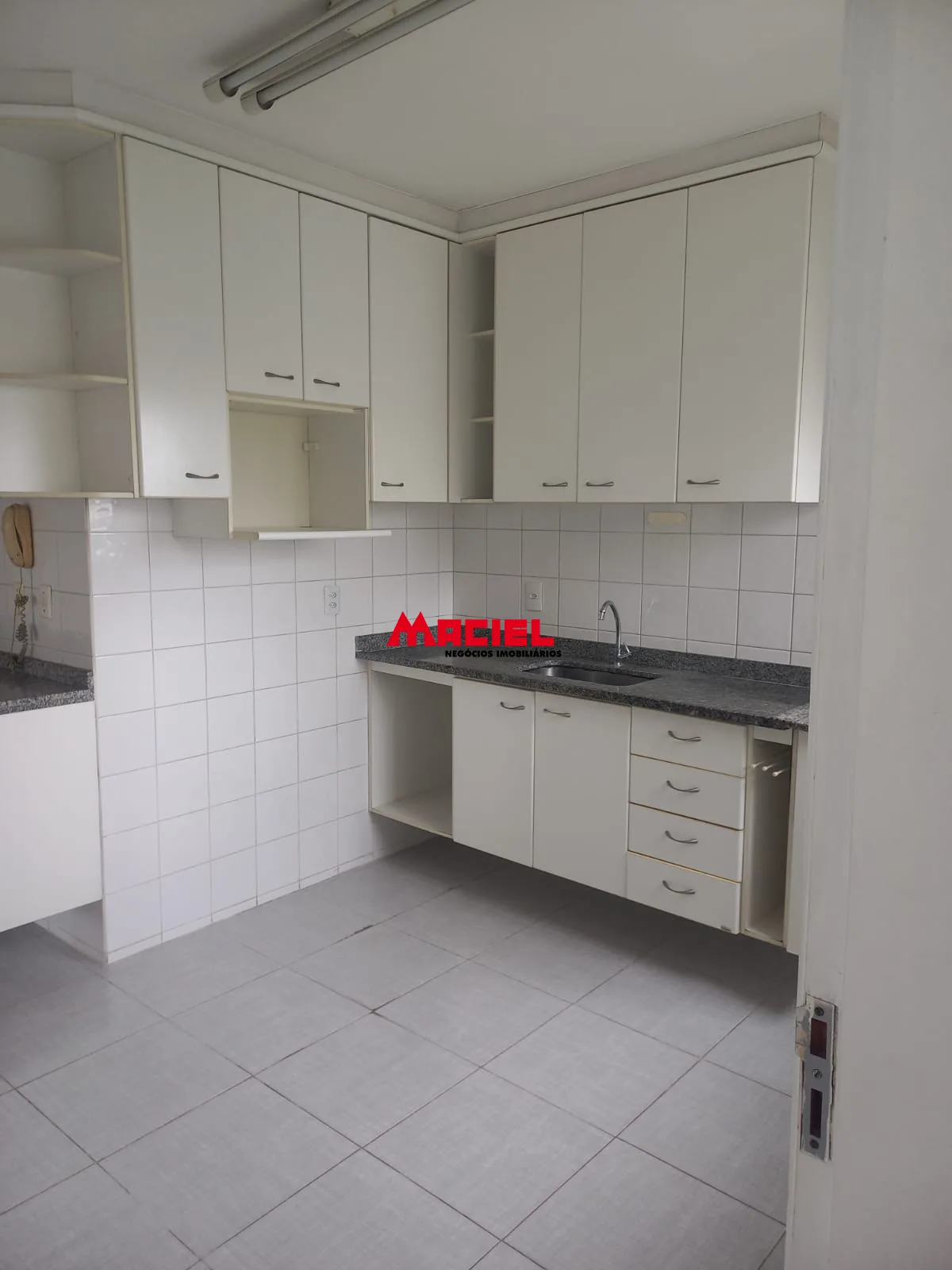 Comprar Apartamento / Padr&atilde;o em S&atilde;o Jos&eacute; dos Campos R$ 1.300.000,00 - Foto 19
