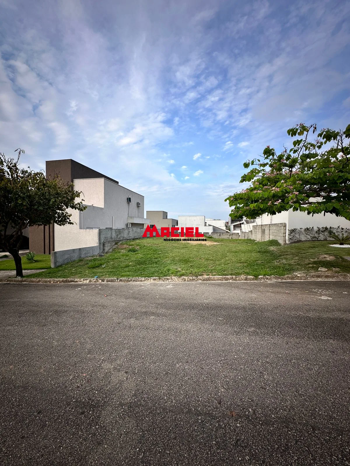 Comprar Terreno / Condom&iacute;nio em Ca&ccedil;apava R$ 300.000,00 - Foto 13