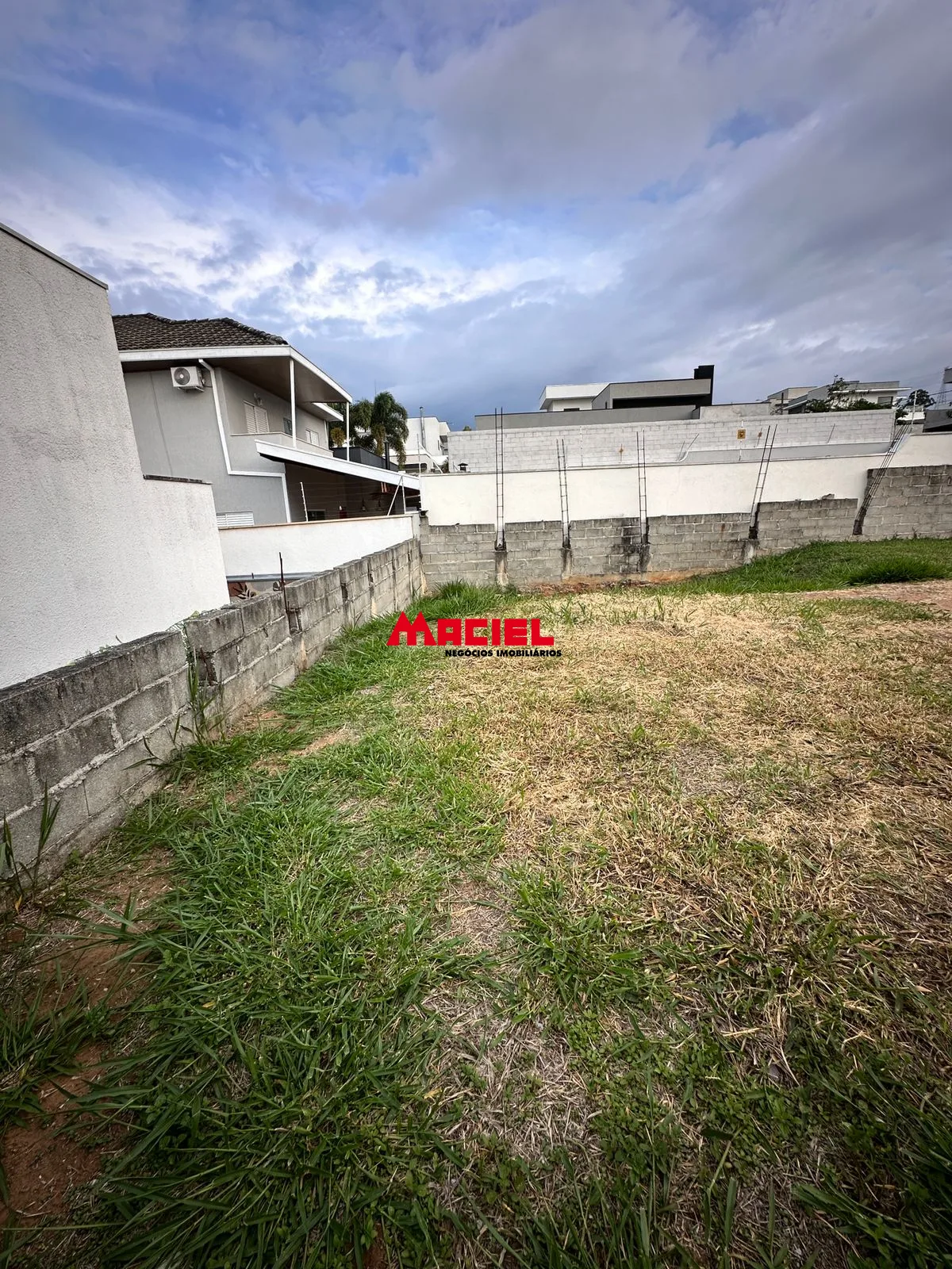 Comprar Terreno / Condom&iacute;nio em Ca&ccedil;apava R$ 300.000,00 - Foto 14